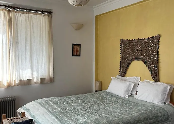 Homestay Samadhi House *